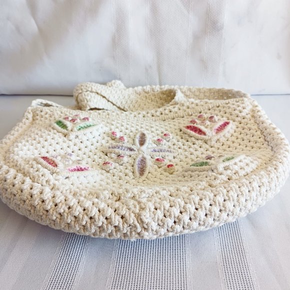 Beige Crochet Floral Shoulder Bag W/Embroidered Multi Color Flowers - Picture 7 of 10
